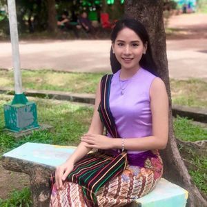 Meet your Posher, Mui